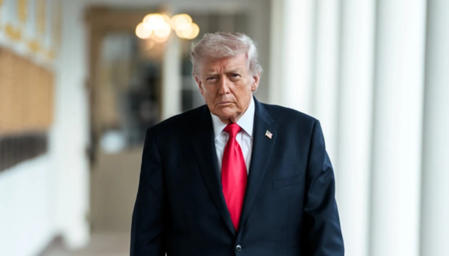 Трамп позначив Ормузьку протоку на мапі: чим це важливо для безпеки