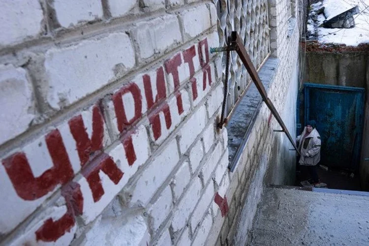 Хроніка нерозбудованих укриттів Києва: від повноважень РДА до кадрів від президента