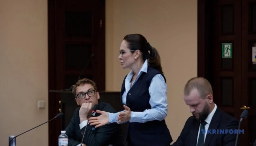 Ірина Мудра в залі Вищого антикорупційного суду після оголошення рішення про тримання під вартою із заставою 20 мільйонів