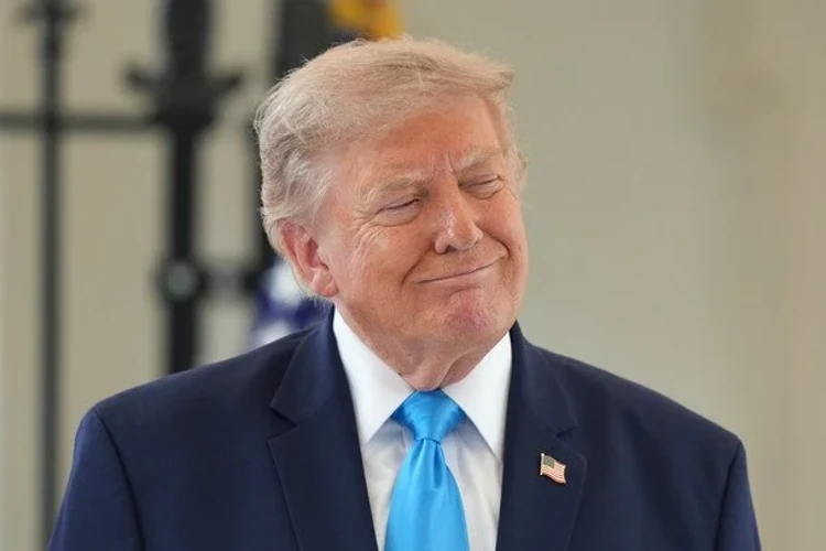 Трамп 13 жовтня відповів на питання про припинення передачі розвідданих Україні